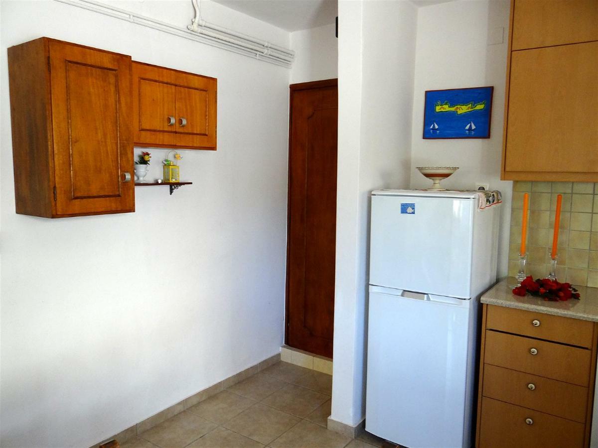 Apartment By The Sea Kato Daratso Exterior photo